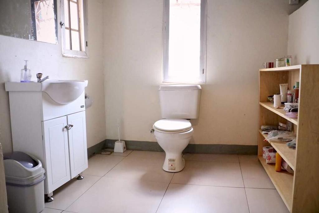 Nyumba 591 Otel Kampala Dış mekan fotoğraf