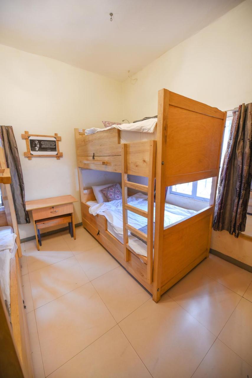 Nyumba 591 Otel Kampala Dış mekan fotoğraf